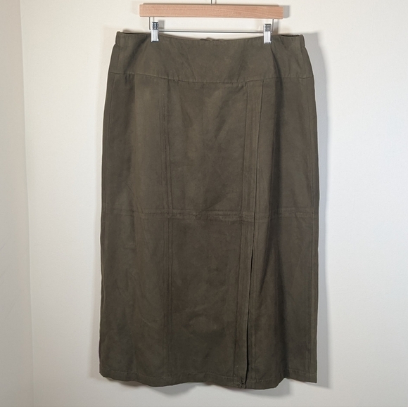 Linea by Louis Dell'Olio Dresses & Skirts - Linea by Louis Dell’Olio Faux Suede Midi Skirt 🌿✨ (XL)